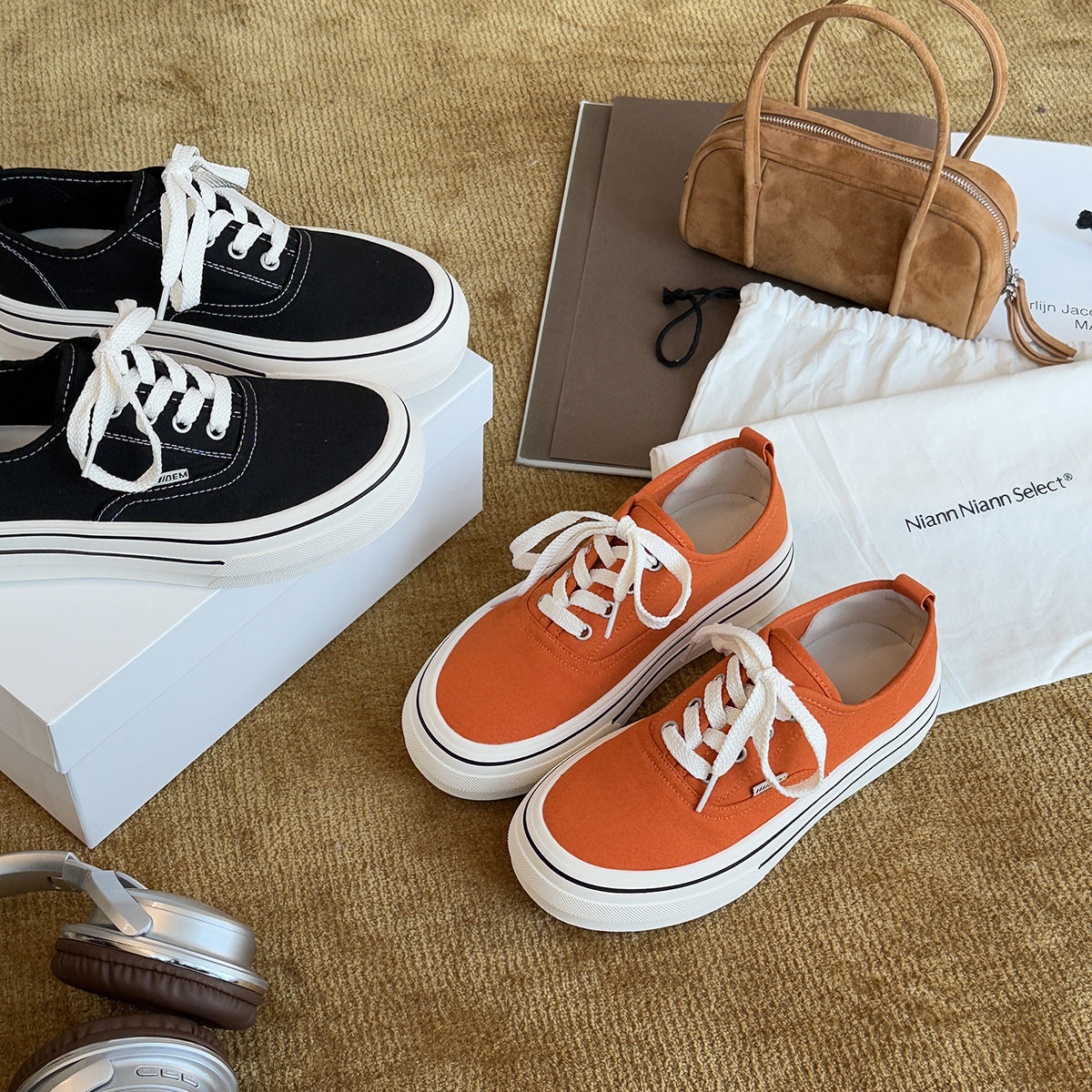 Damen Casual Sneakers im Vintage-Stil mit robustem Gummiboden und atmungsaktivem Canvas-Obermaterial R&B