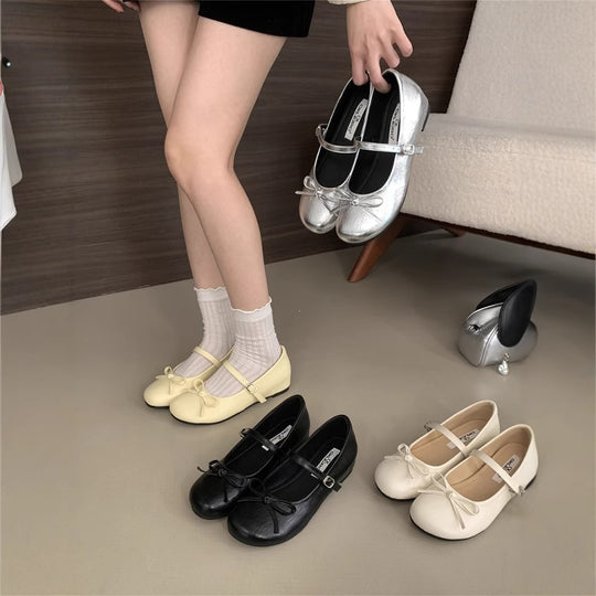 Damen Ballerinas mit elegantem Riemchen und zierlichem Schleifendetail R&B