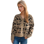 Damen Strickjacke im modernen Leopardenmuster mit Knopfdetails R&B