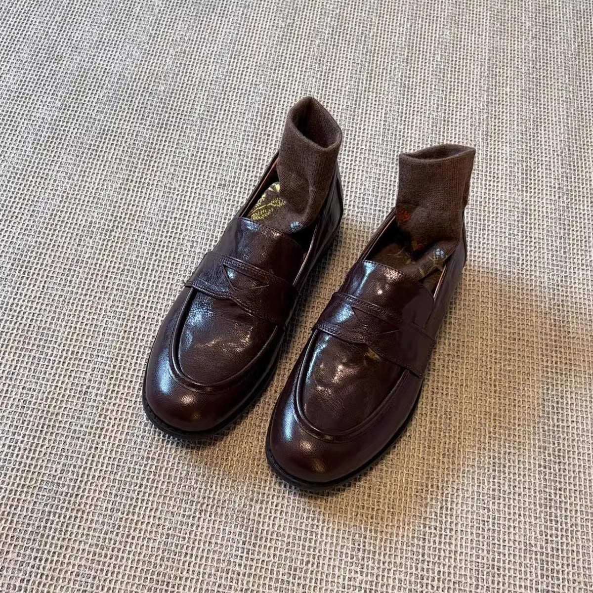 Damen Mokassins aus hochwertigem Leder mit elegantem Schlupfdesign R&B