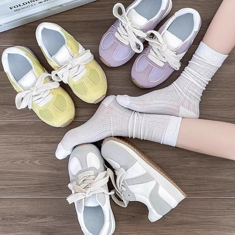 Damen Sportliche Sneaker mit bequemer Dämpfung und atmungsaktiver Oberflächenstruktur