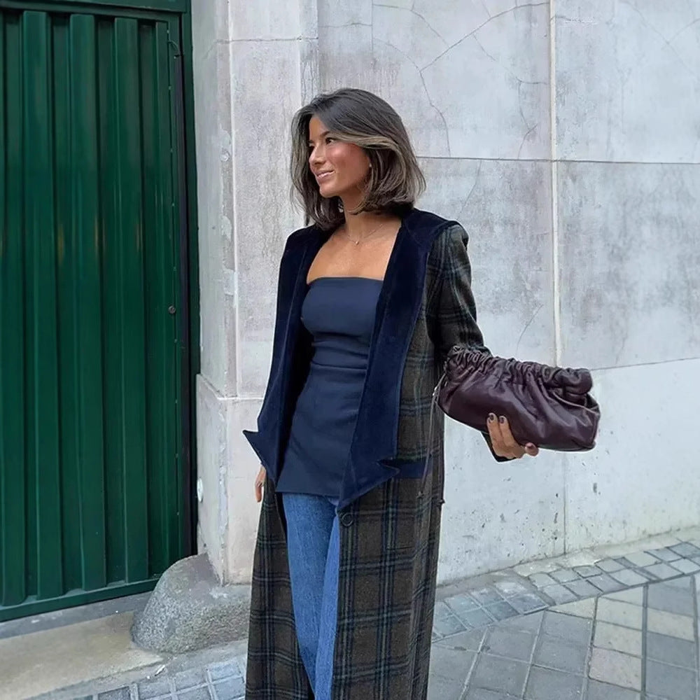 Damen Langblazer mit elegantem Karomuster und Samtkragen R&B