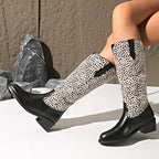 Damen Stiefel mit trendigem Punktmuster und robustem Blockabsatz R&B