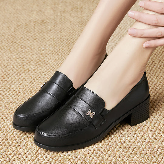 Damen Elegante und komfortable Mokassins mit modischem Schmuckdetail R&B