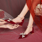 Damen elegante Pumps mit funkelndem Schleifen-Design und Perlenakzenten