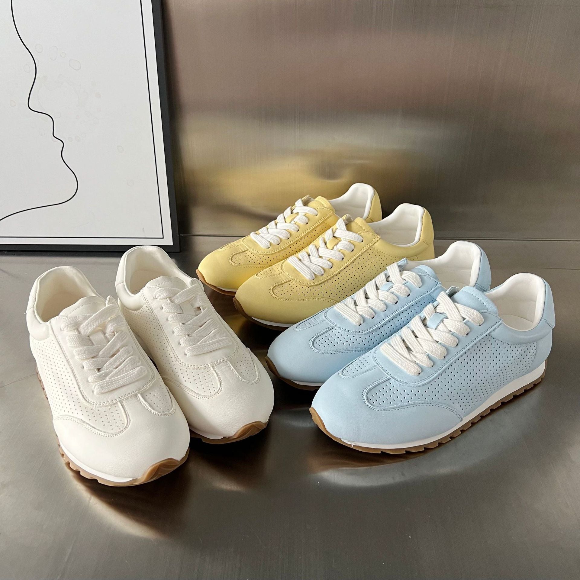 Damen Atmungsaktive Modische Sneakers mit perforierter Oberfläche und rutschfester Sohle R&B