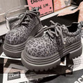 Damen Sneaker mit glitzerndem Leoparden-Design und robuster Sohle