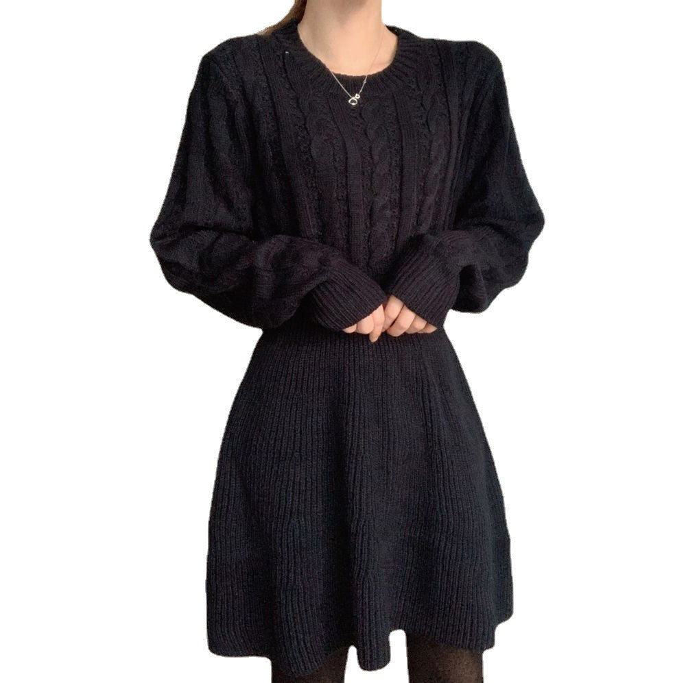 Damen Strickkleid mit strukturiertem Zopfmuster und femininer Silhouette R&B