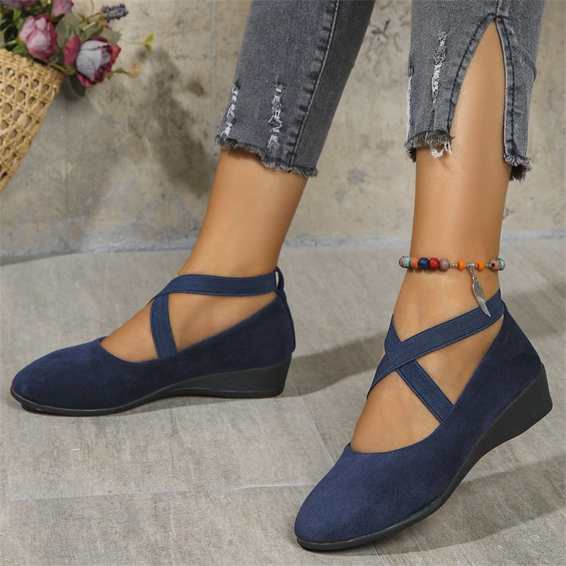 Damen elegante Wedge-Pantoletten mit überkreuzten Riemen und komfortablem Fußbett R&B