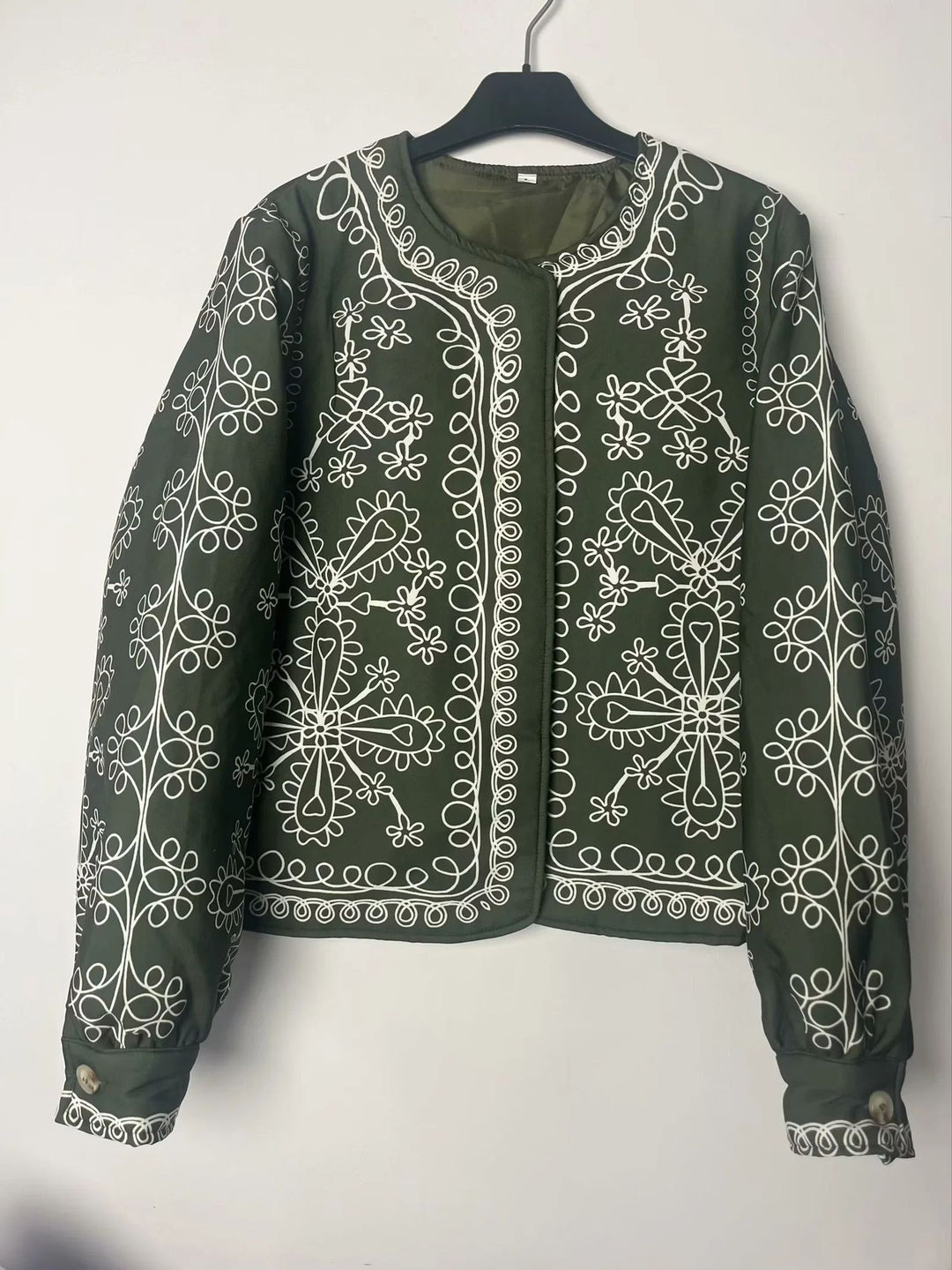 Damen gestickte Jacke mit floralem Design und modernem Schnitt R&B