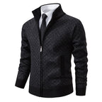 Herren Strickjacke mit modernem Zopfdesign und hohem Stehkragen R&B