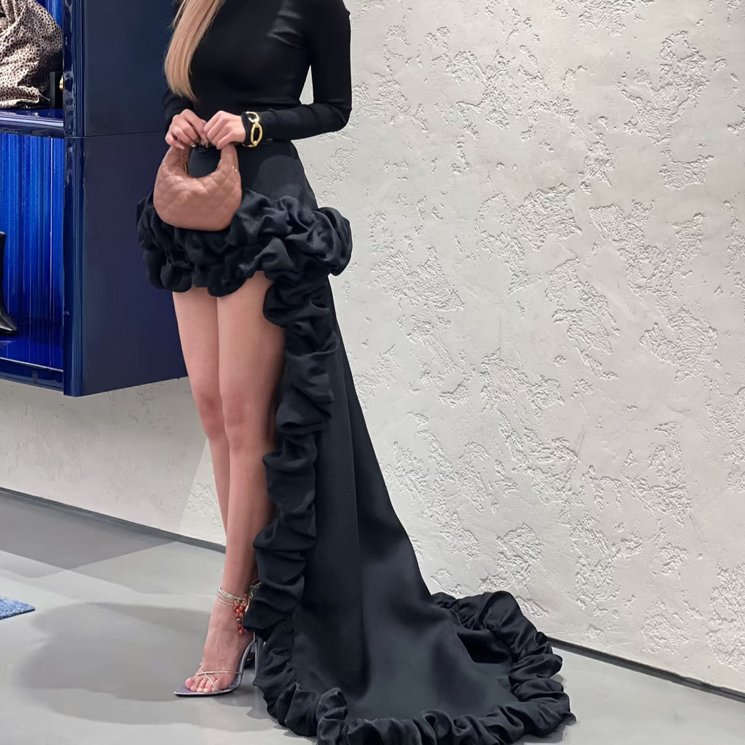 Damen glamouröses Cocktailkleid mit voluminösen Rüschen und transparenten Ärmeln R&B