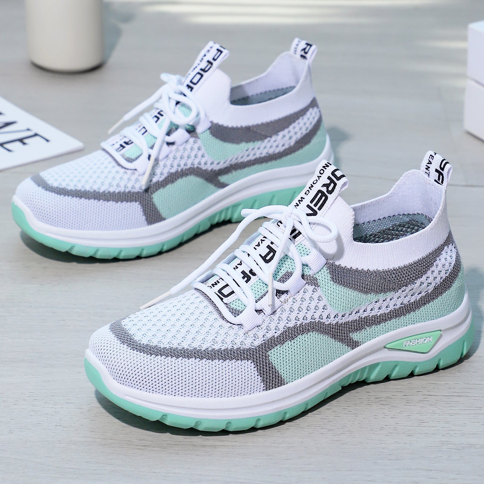 Damen Atmungsaktive Mesh-Laufschuhe mit elastischer Schnürung R&B