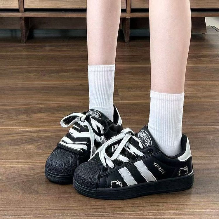 Damen Sportliche Sneakers mit strukturiertem Obermaterial und rutschfester Sohle R&B