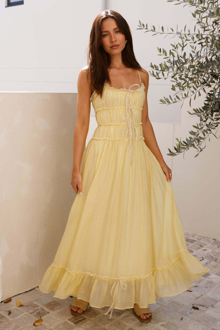 Damen Maxikleid mit Rüschendetails und verstellbaren Trägern R&B