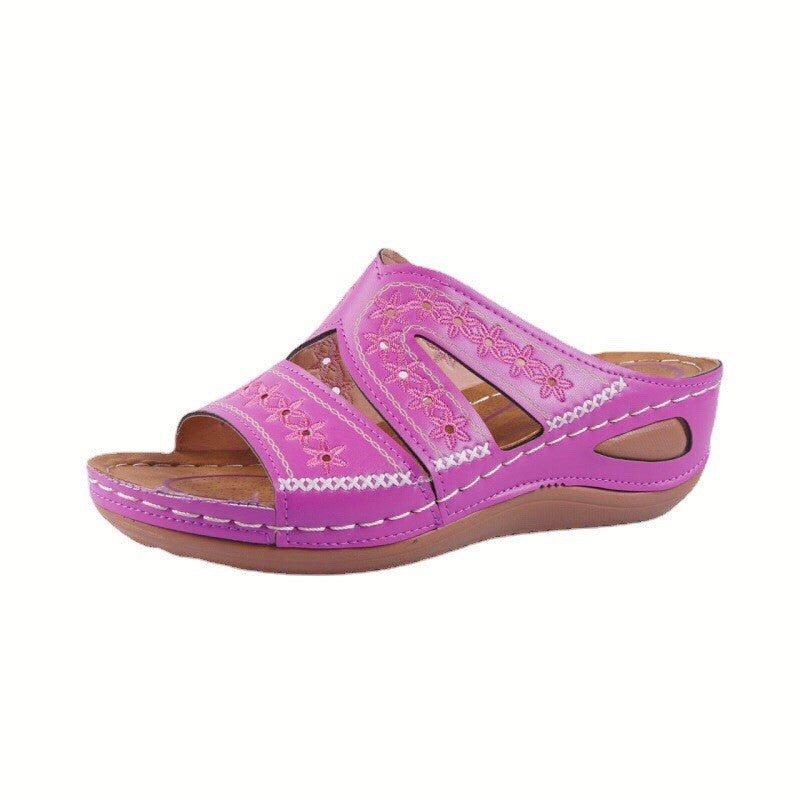 Damen Komfortable Riemensandalen mit floraler Stickerei R&B