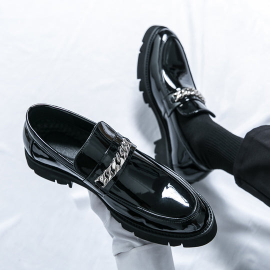 Damen Elegante und stilvolle Mokassins mit Ketten-Detail R&B