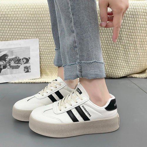 Damen Sportliche Sneakers mit einzigartiger Sohlenkonstruktion und atmungsaktiven Materialien R&B