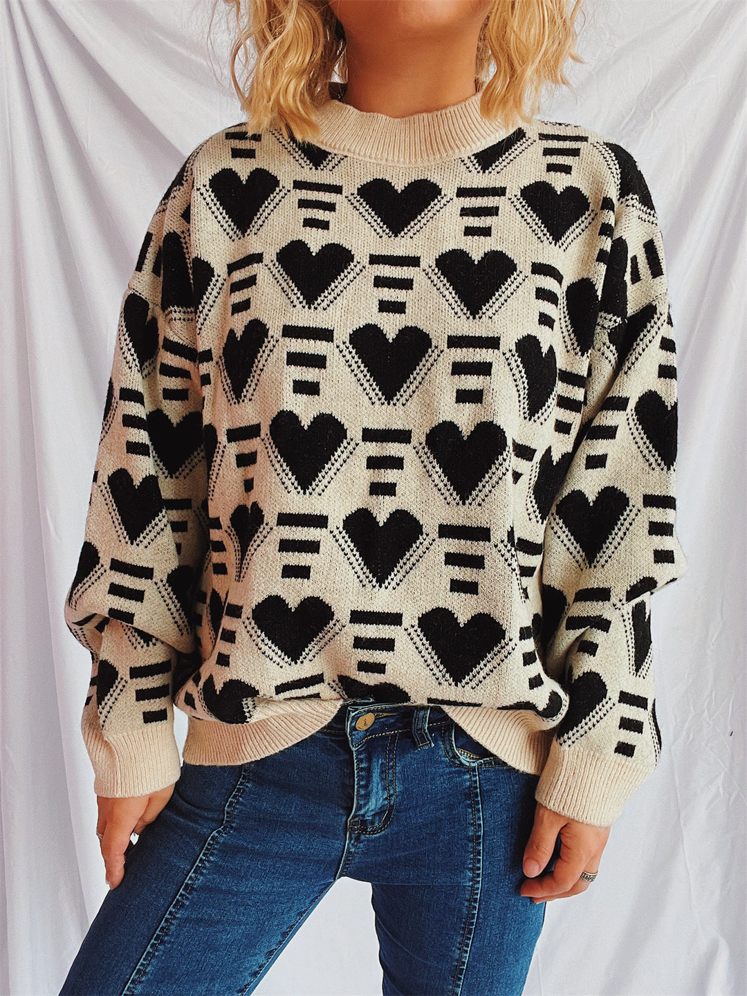 Damen gestrickter Pullover im modernen Herzdesign mit weitem Schnitt R&B