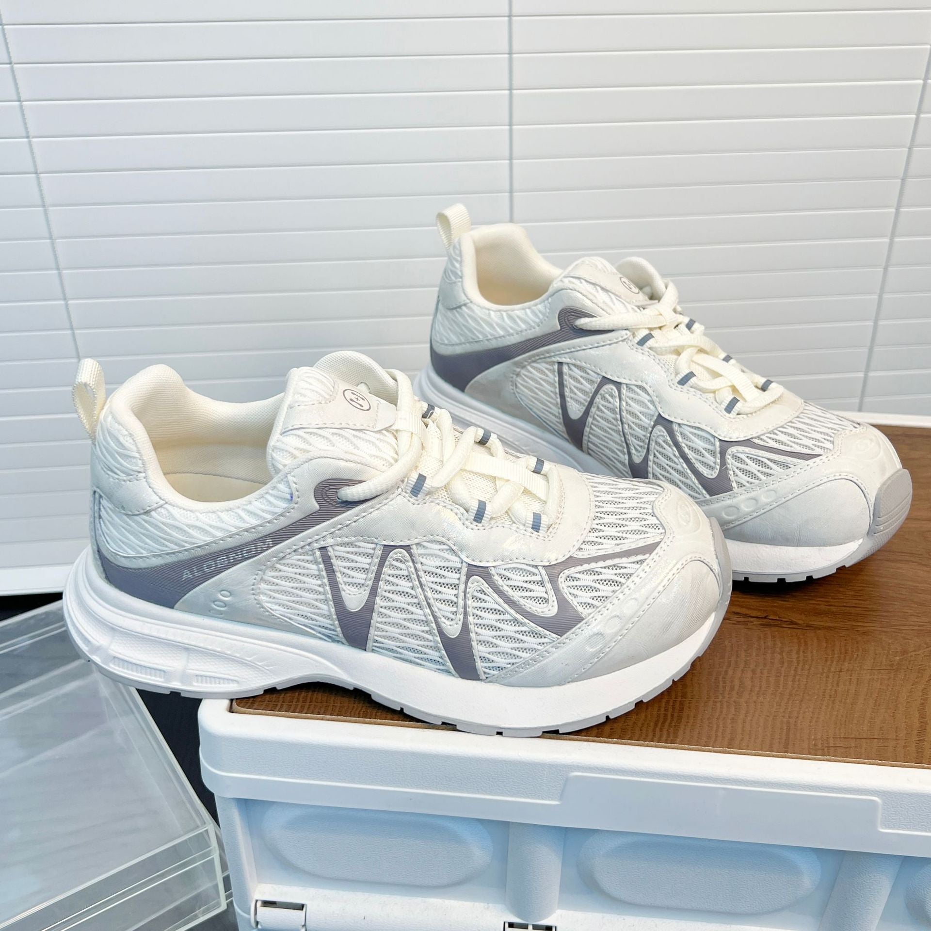 Damen Sportliche Laufschuhe mit atmungsaktiver Mesh-Oberfläche und ergonomischem Fußbett R&B