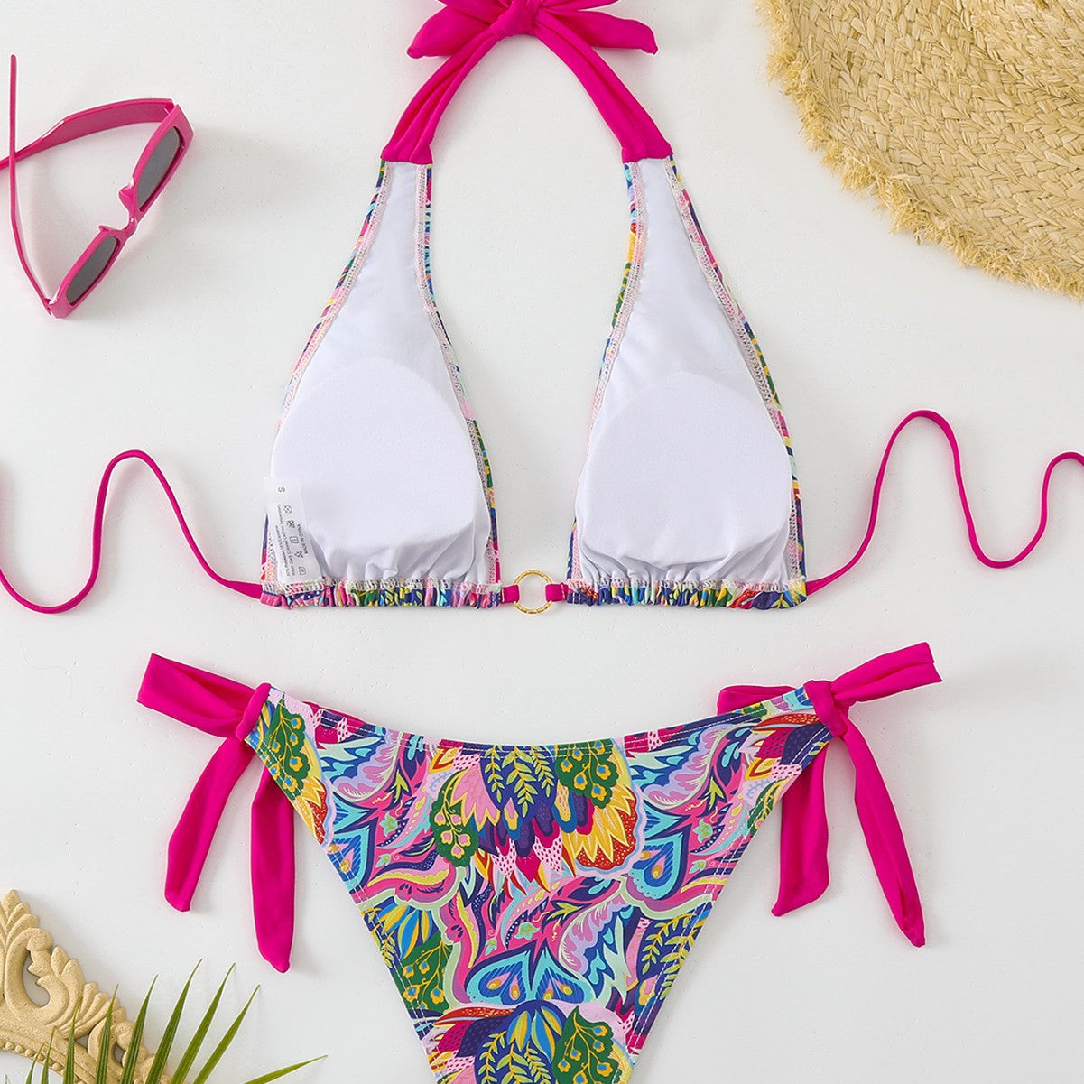 Damen Triangel-Bikini mit modischem Bindand und auffälligem Mustermix