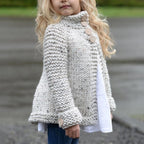 Damen Modische Strickjacke mit hohem Kragen und Knopfdetails R&B