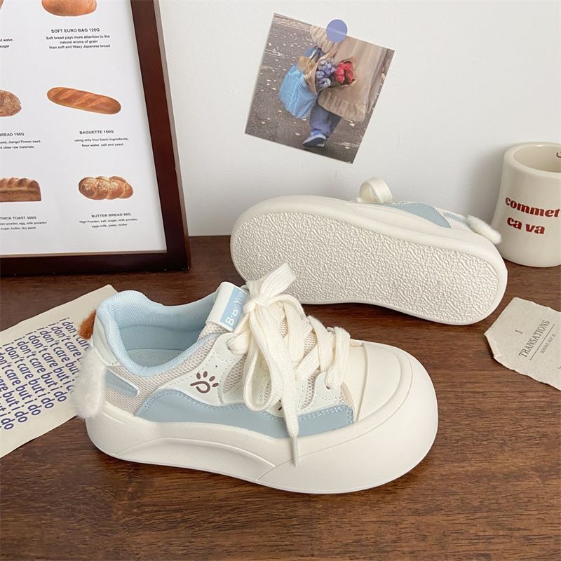 Damen Plattform-Sneaker mit verspielten Applikationen und bequemer Sohle R&B