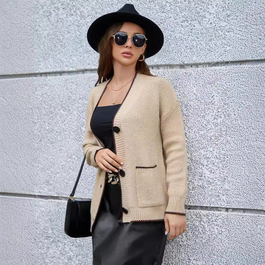 Damen Strickjacke mit modernen Taschen und kontrastierenden Details R&B