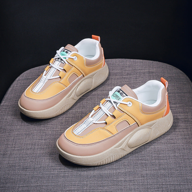 Damen Sneakers im urbanen Retro-Stil mit atmungsaktiver Konstruktion und dämpfender Sohle R&B