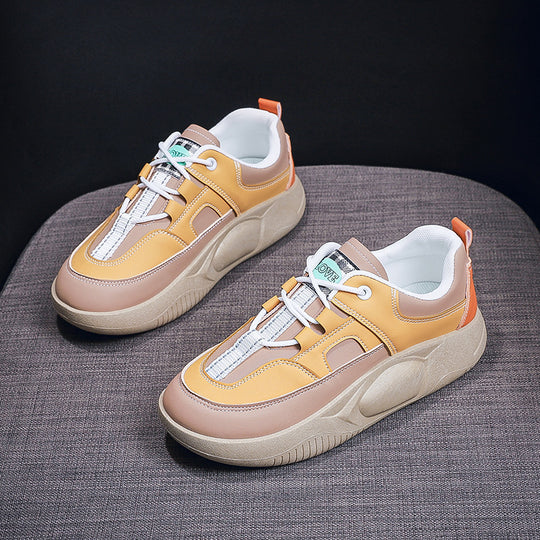 Damen Sneakers im urbanen Retro-Stil mit atmungsaktiver Konstruktion und dämpfender Sohle R&B