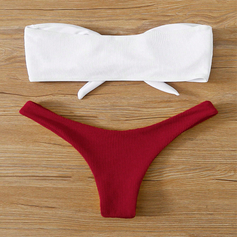 Damen Bandeau-Bikini mit modischem Knoten und hohem Beinausschnitt