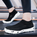 Damen Sportliche und atmungsaktive Wasserschuhe mit elastischem Schnellschnürsystem
