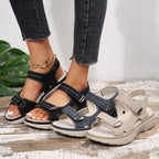 Damen modische Sandalen mit variablen Riemen und anatomischem Fußbett R&B
