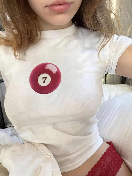 Damen Crop-T-Shirt mit animalistischem Lippenmotiv und auffälligem Schriftzug R&B