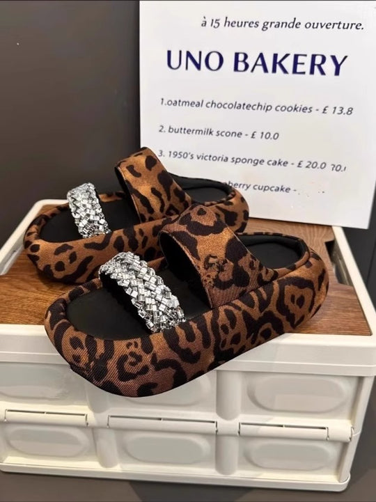 Damen modische Clogs mit eleganter Glitzerapplikation und bequemer Sohle R&B