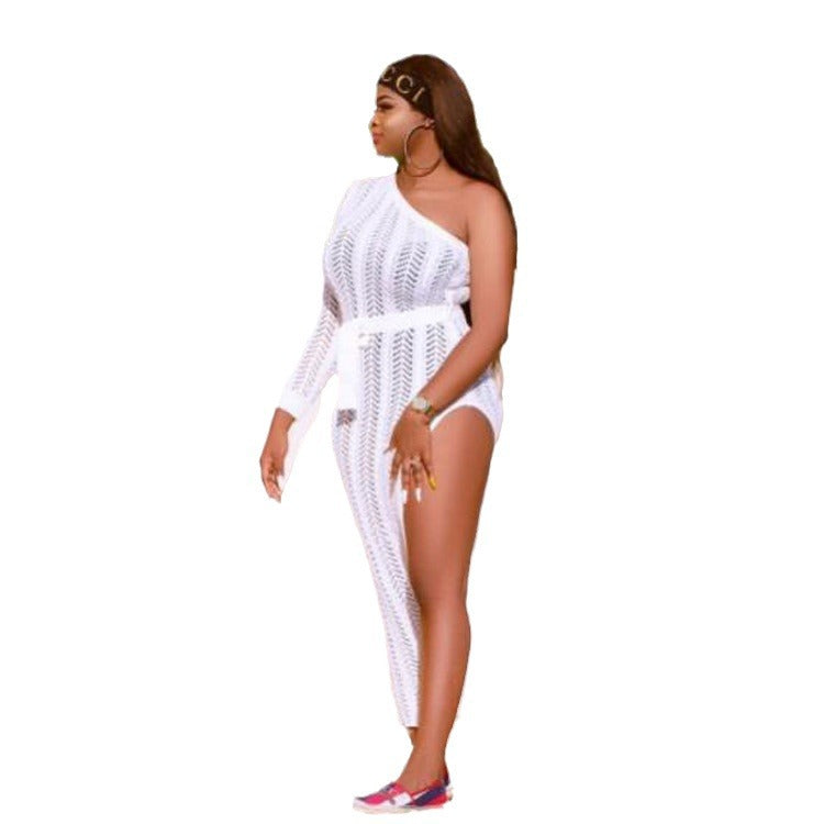 Damen raffinierter Strickmaxikleid mit einem Schulterdesign und hohem Schlitz R&B