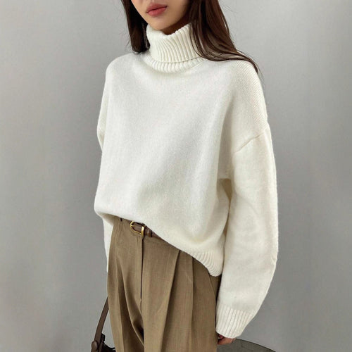 Damen oversized Rollkragenpullover aus weichem Material R&B
