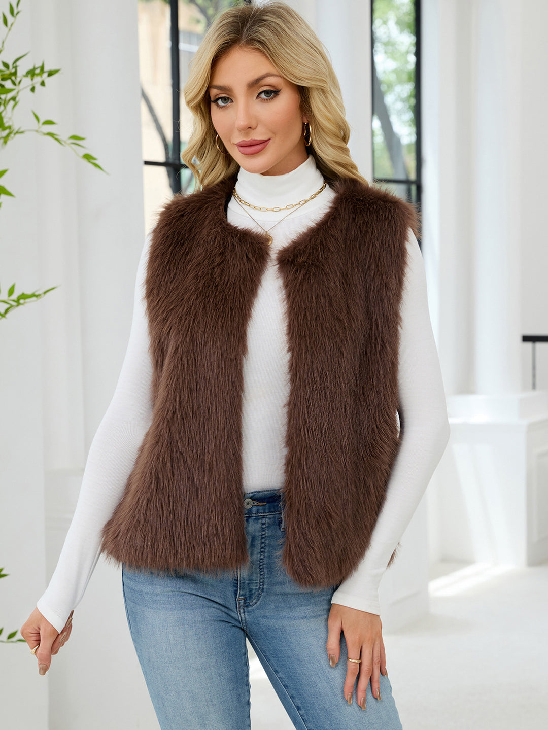 Damen Flauschige Kunstpelzweste mit voluminösem Kragen R&B