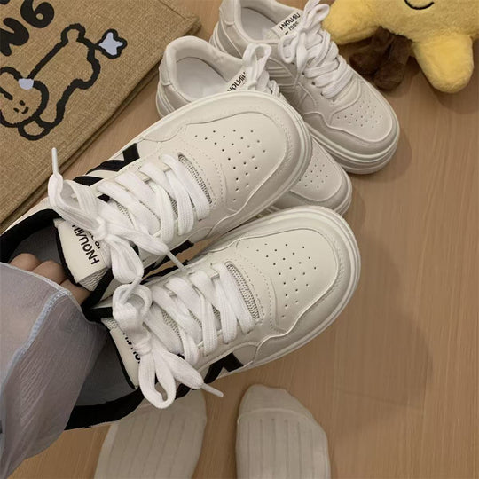 Damen Sportliche Komfort Sneaker mit atmungsaktivem Obermaterial und rutschfester Sohle R&B