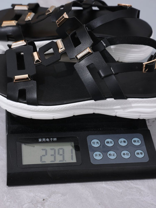 Damen Freizeitsandalen mit eleganten Schnallen R&B