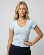 Stilvolles blaues Slim-Fit Damen T-Shirt im schicken Korea-Design