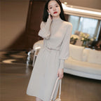 Damen Elegantes Knielanges Kleid mit Gürtel und Langarm