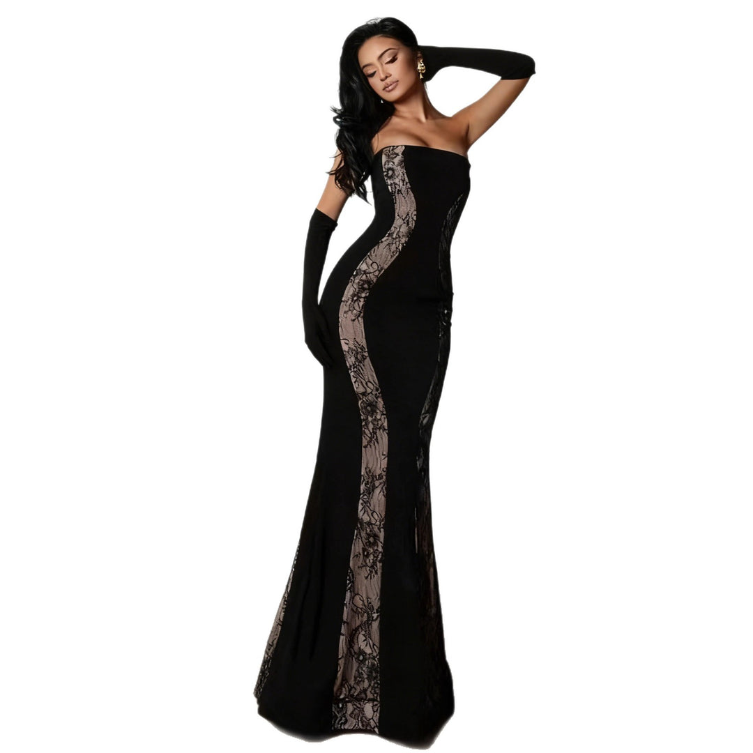 Damen Abendkleid mit luxuriösem Schnitt und edlen Spitzen-Elementen R&B