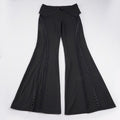 Damen Flared Pants mit dekorativen Druckknopfdetails R&B