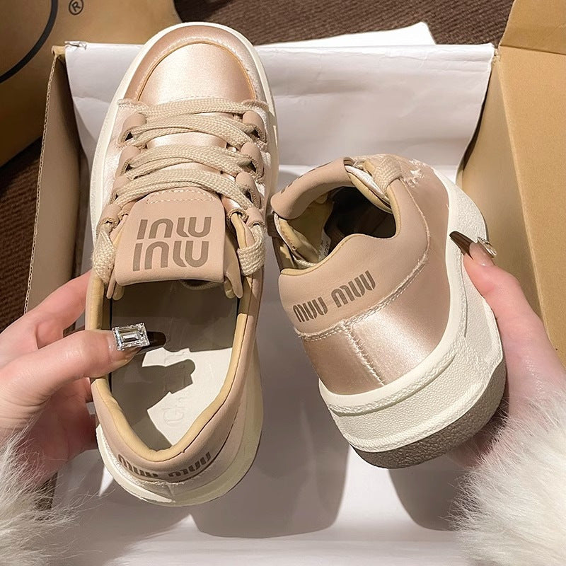 Damen Elegante Sneakers mit glattem Obermaterial und breiter Sohle R&B