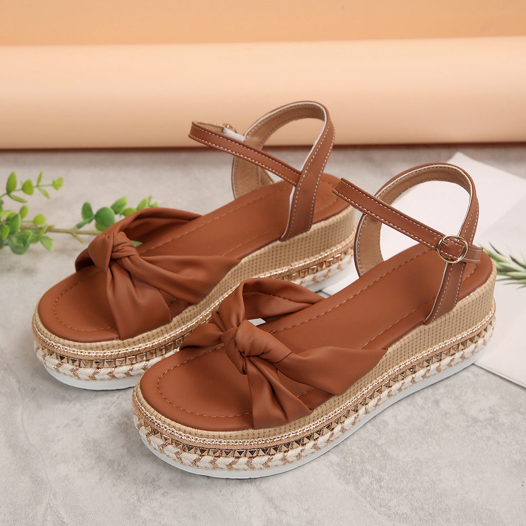 Damen Komfortable Plateau-Sandalen mit Knoten-Detail R&B