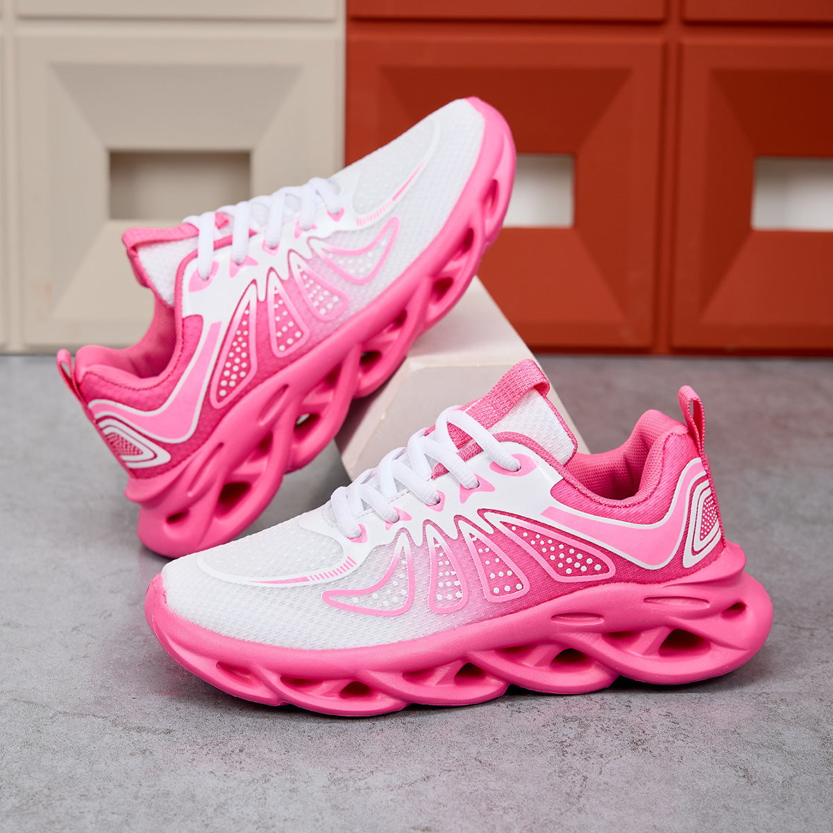 Damen Sportliche Laufschuhe mit dämpfendem Sohlenprofil und atmungsaktiver Mesh-Oberfläche