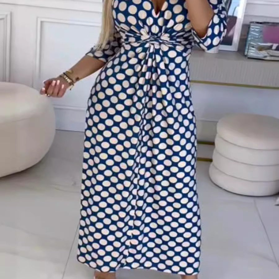 Damen Maxikleid mit modernem Punktenmuster und eleganter Wickeloptik R&B