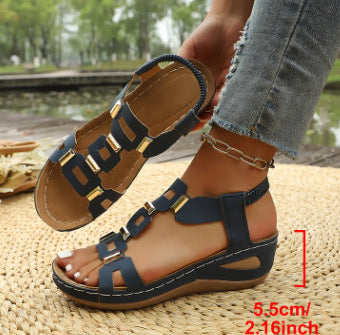 Damen modische Sandalen mit dekorativem Riemendesign und elegantem Schmuckdetail R&B