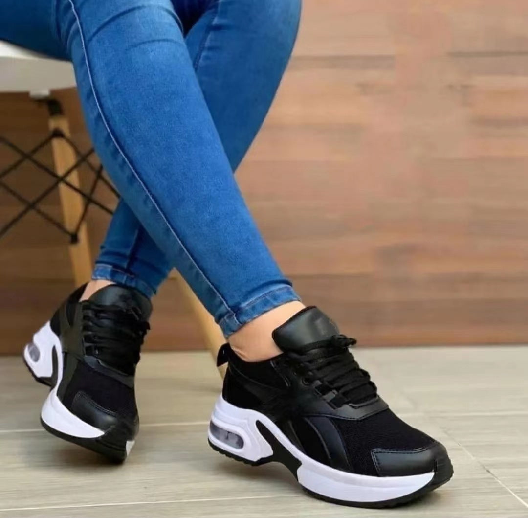 Damen Sneaker mit Luftpolster und atmungsaktivem Obermaterial